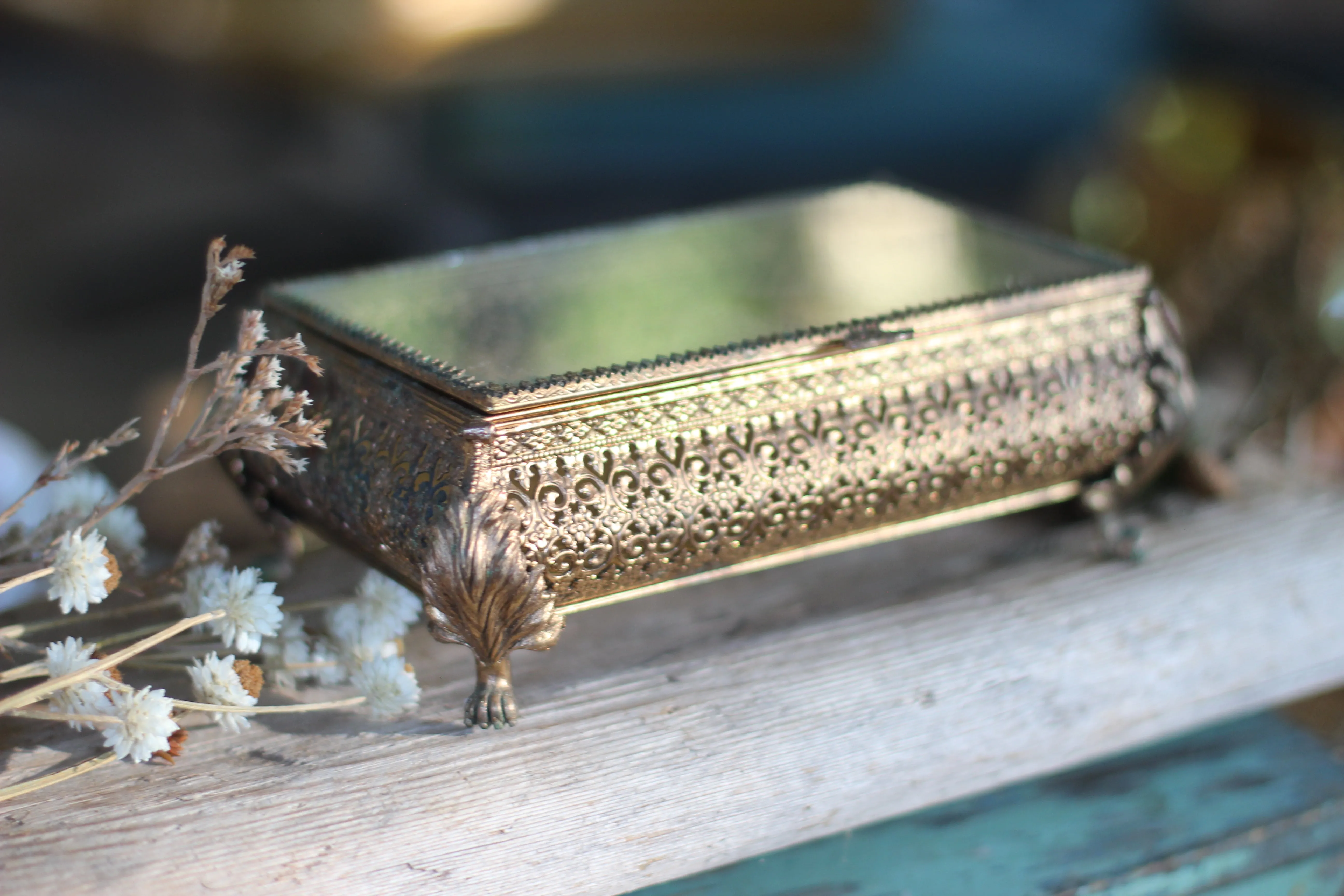 Antique Claw Feet Jewelry Box