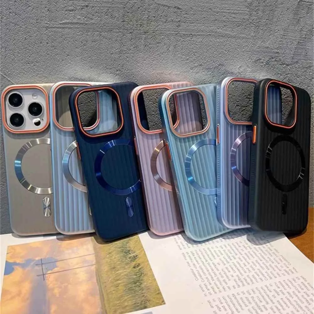 Cute Phone Cases For iPhone 16, 15, 14 Plus, 12, and 13 Pro Max - Striped Matte Magnetic Hard Cover - TSP414