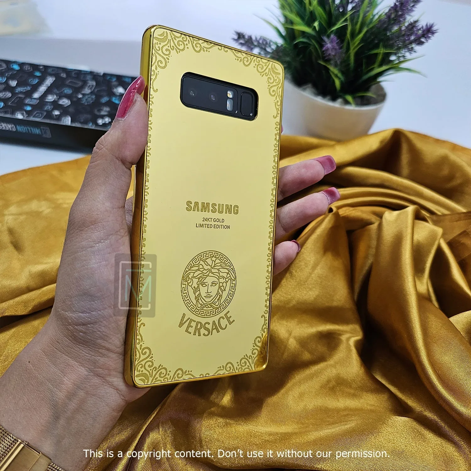 Galaxy S Series Luxurious Crafted Gold Camera Protective Case