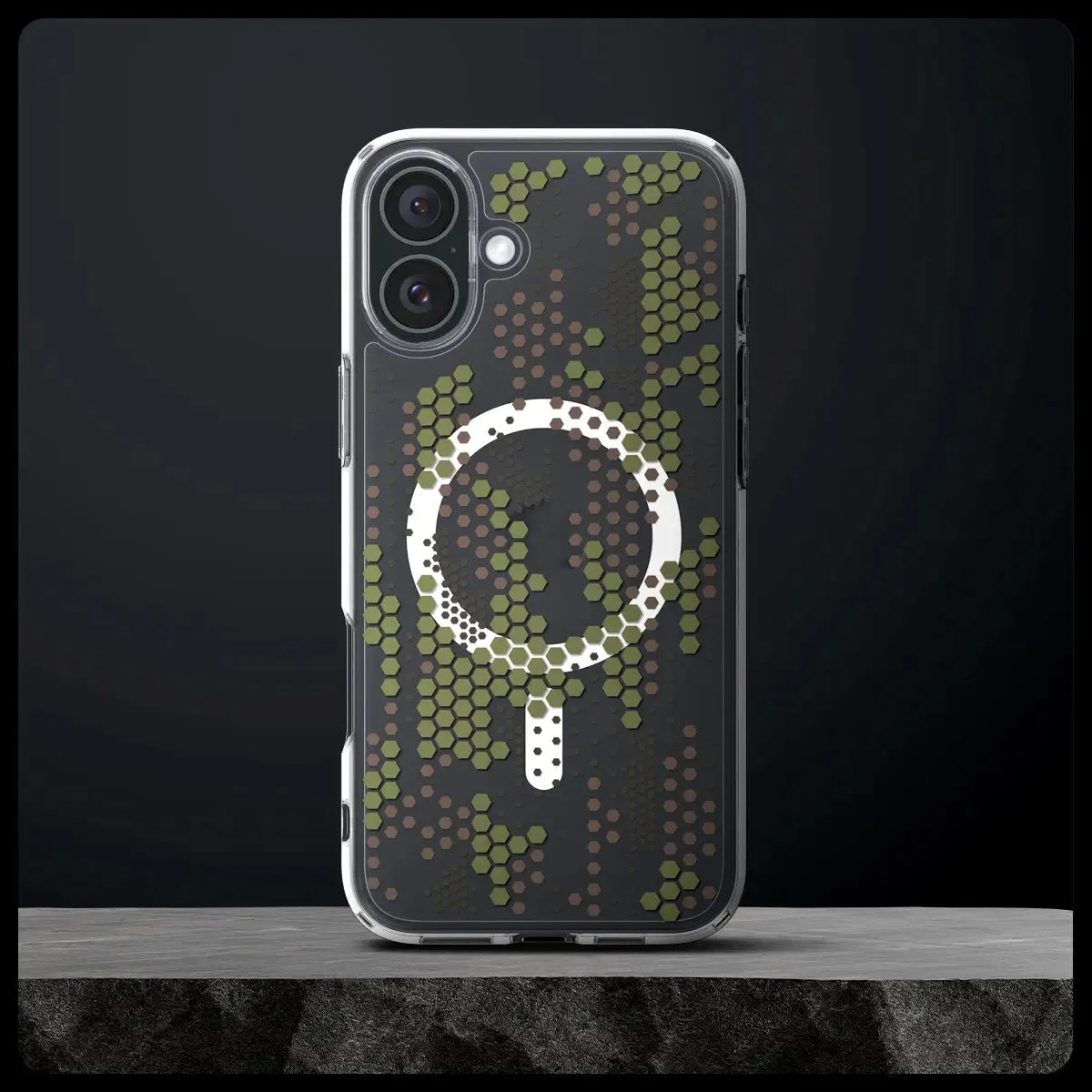 iPhone 16 Plus Case Ultra Hybrid MagFit Digital Camo